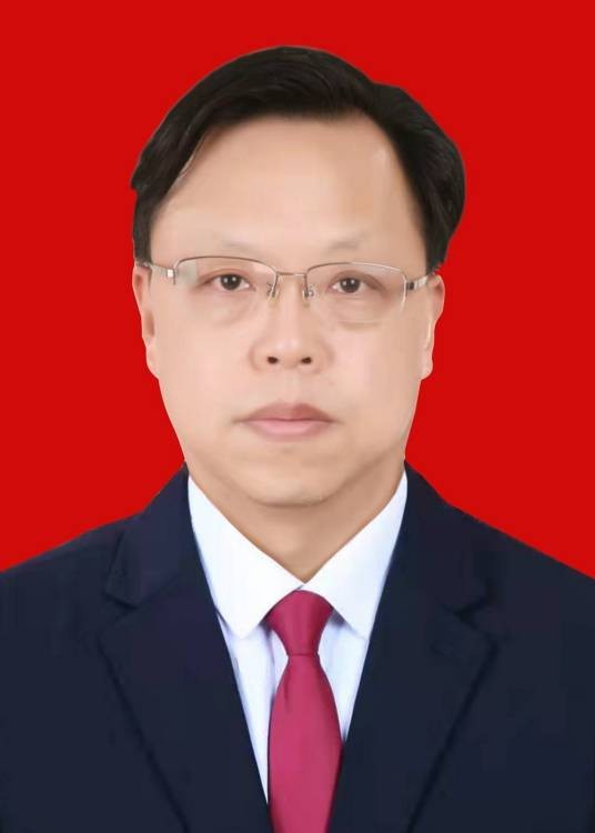 黄维(四川绵阳工业园区党工委副书记、管委会主任)