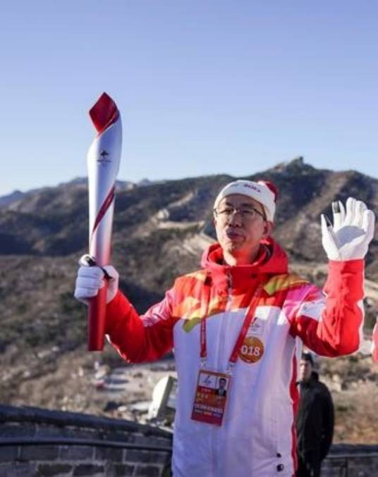 李宝宝(北京冬奥会火炬手)