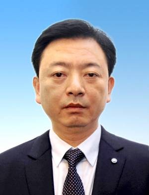 陈伦（遵义市红花岗区人民政府原副区长）
