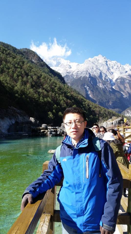 李辰（中国山东籍艺术家）