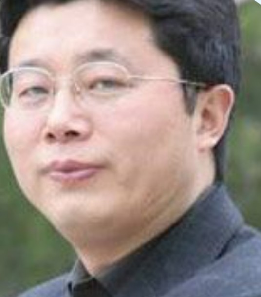 吴征（黄山市天工钢结构有限公司执行董事兼总经理）