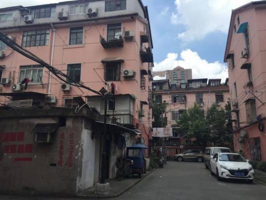 天山路街道（上海市长宁区下辖街道）