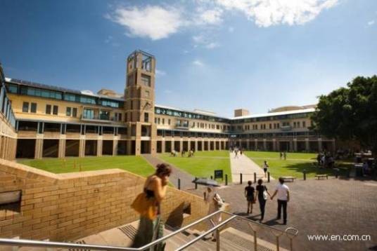 柏林经济和法律应用科学大学