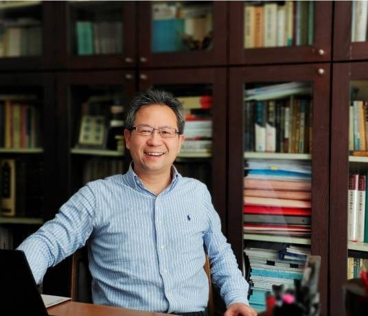 杨华（武汉大学历史学院教授）