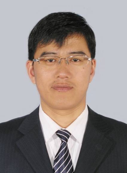 高玉龙(中国农业科学院哈尔滨兽医研究所研究员)