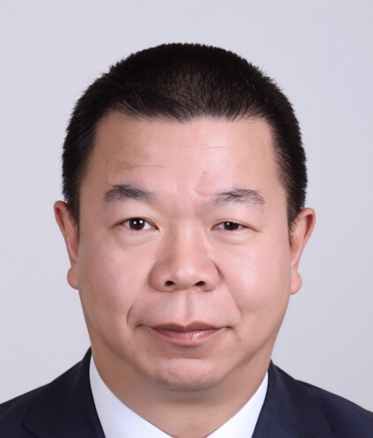 陈正飞（云南省人民政府办公厅原督查专员）