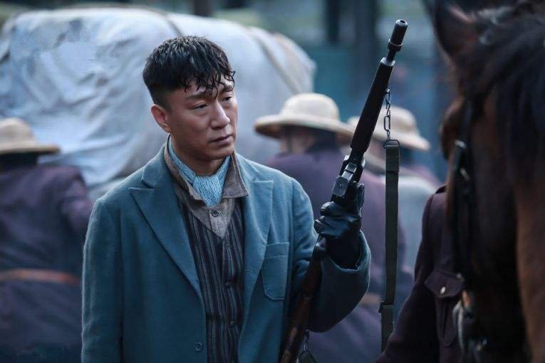 电视剧《一代枭雄》讲述了什么故事?