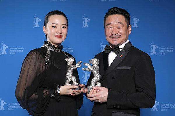 被誉为年度最佳的《地久天长》，讲述了一个什么样的故事？