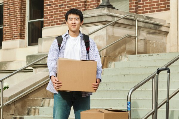 大学毕业时间几月几号？
