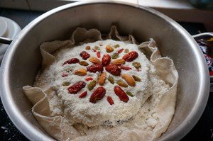 过年蒸年糕需要蒸多长时间啊？
