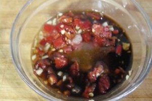 皮蛋豆腐的汁怎么调?