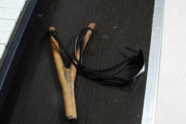 弹弓怎么做简单?
