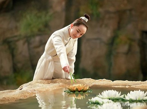 《三生三世》中,离镜发誓只爱白浅一个,为何最后还是辜负了她?
