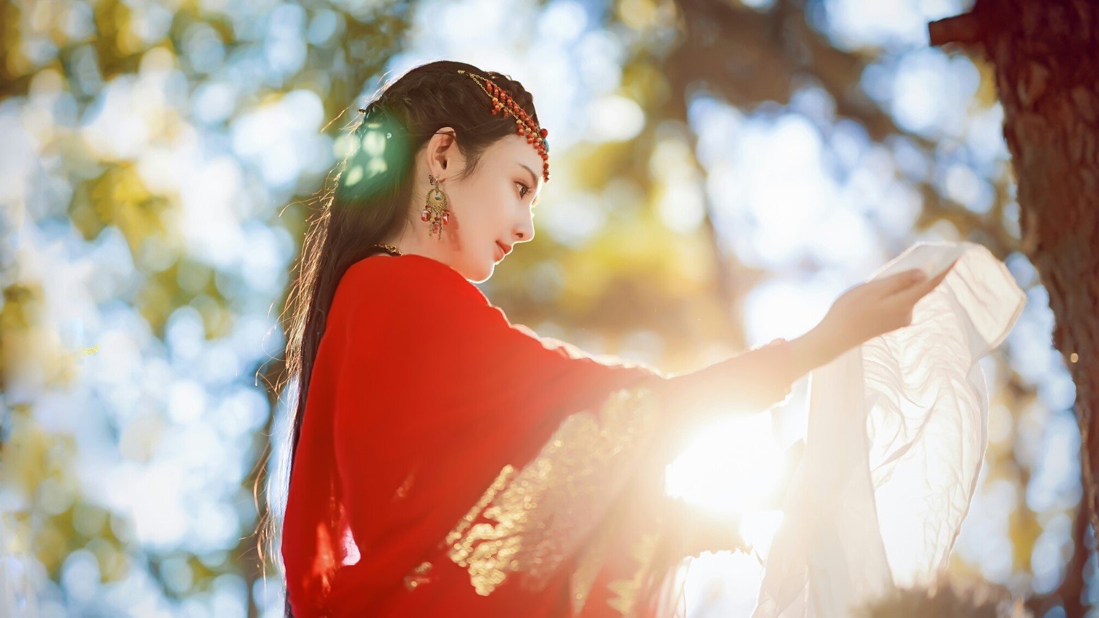 《东宫》曾经也有很多的剧迷,为什么现在却被下架?