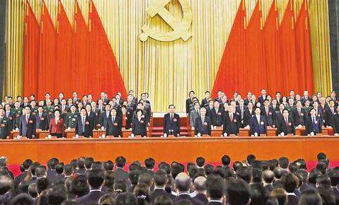 全国人民代表大会代表的选举由谁主持主持？