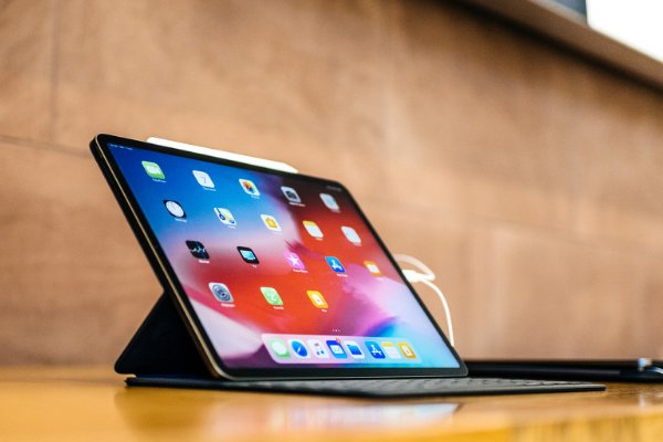 ipad可以当电脑用吗?