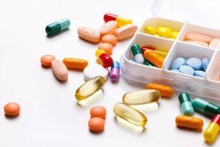 化学研究的对象是物质的______、______、______以及______