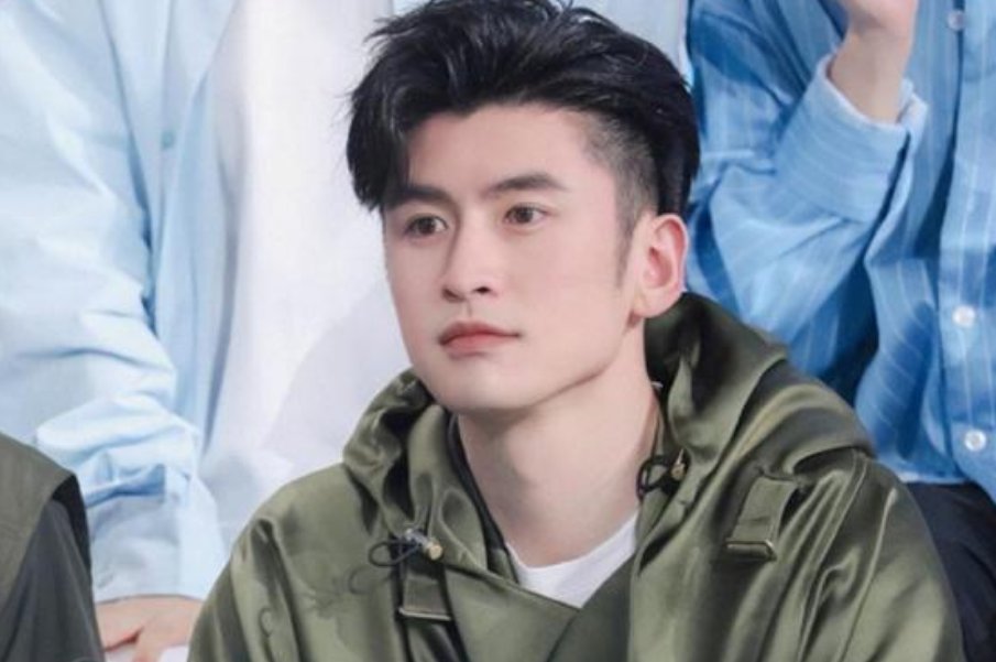 张云龙曾被杨幂力捧，多部作品让他主演，为何却始终“不温不火”？