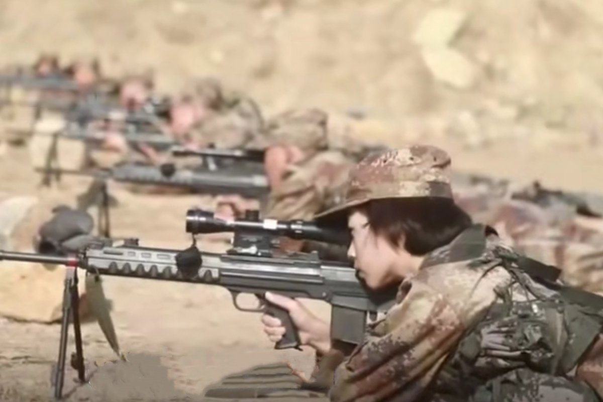 当女兵一般要当多少年?
