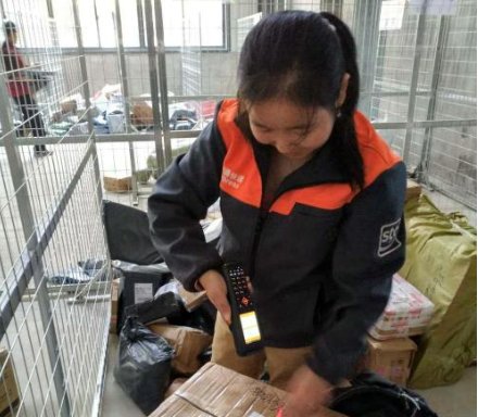 为什么没有女性做快递？