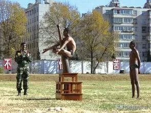 印度士兵又开挂了,竟然在5000多米边境高原大练瑜伽,大家怎么看呢?