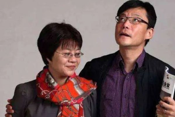 李国庆夫妇互撕曝私生活,对当当网的影响会有多大?