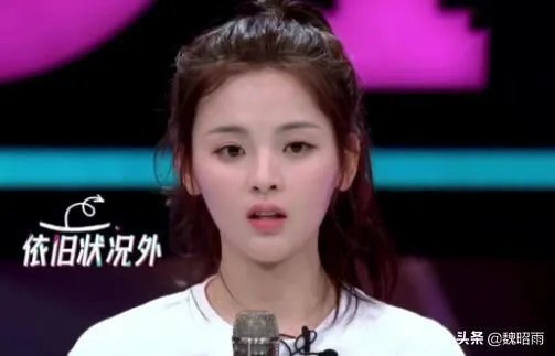 杨超越为什么会受人追捧?