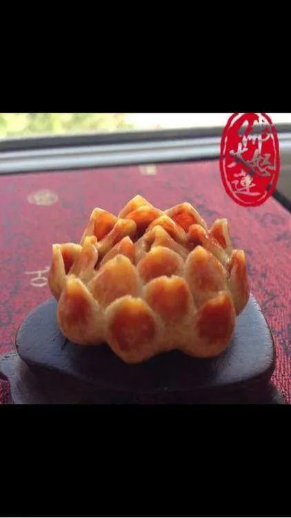 滴血莲花