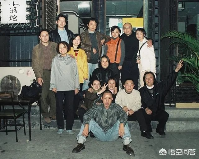 《成都》的小酒馆有什么历史吗?