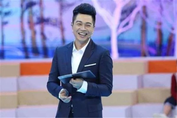 浙江卫视新晋“一哥”!主持人沈涛为何被网友称为“人生赢家”呢?
