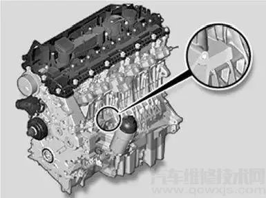 宝马发动机号在哪里 宝马发动机号位置图