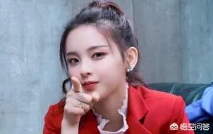 杨超越为什么会受人追捧?