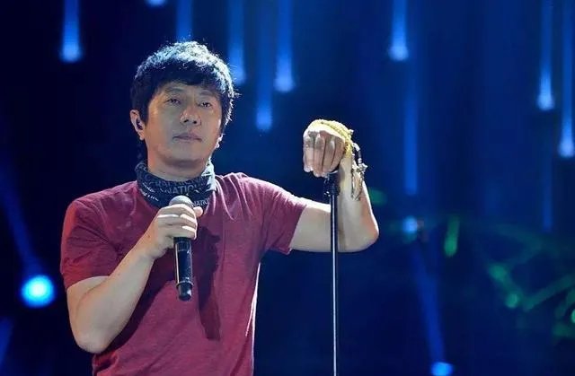 郑钧为水木年华抱不平是怎么回事?