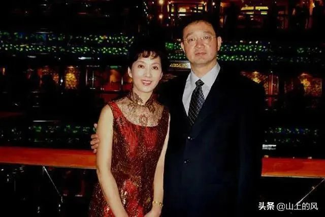 龚雪和陈小蒙究竟是什么关系?