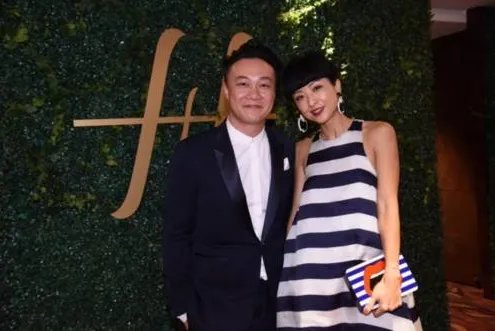 陈奕迅说很久没收入了,但老婆花钱厉害,你怎么看?