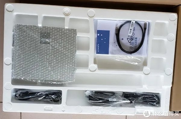 创维显示器