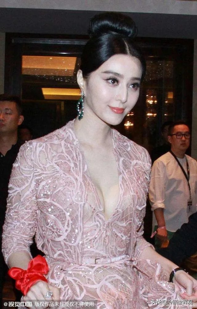 范冰冰谈失恋深夜痛哭,是因为感情太深,还是想获取同情求复出?