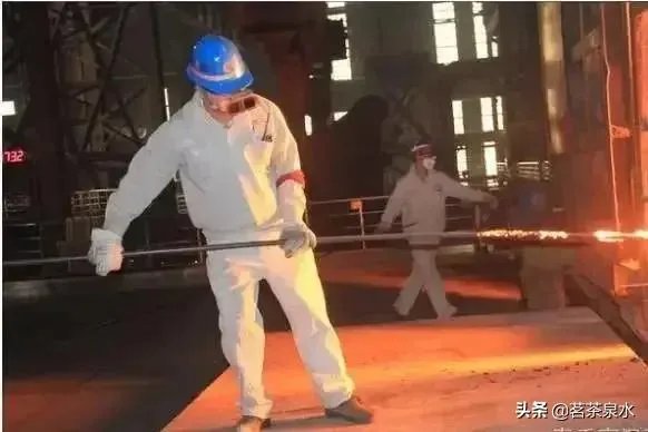 如何看待山西太原发生的“乘客故意耍横,辱骂殴打60岁网约车司机”事件?
