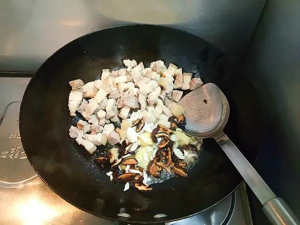 卤肉饭的做法