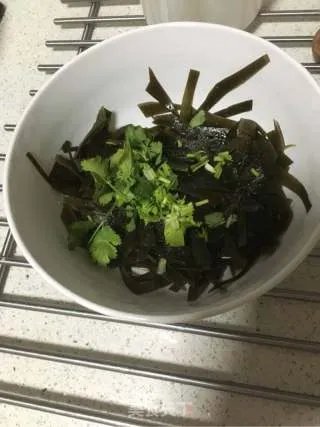 拌海带丝