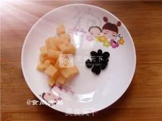 牛奶炖蛋
