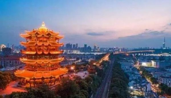 1985年以来黄鹤楼首次开放夜游,为什么会突然开放?