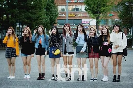 韩国女团中个别成员红了别的成员会排挤她吗？