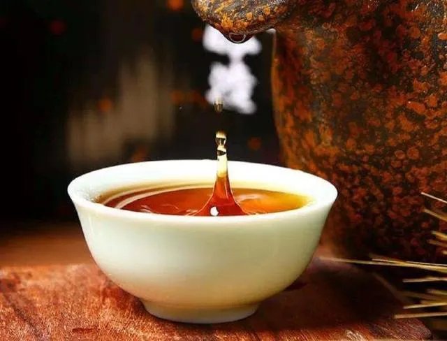 喝什么酒配什么酒杯,重要么?