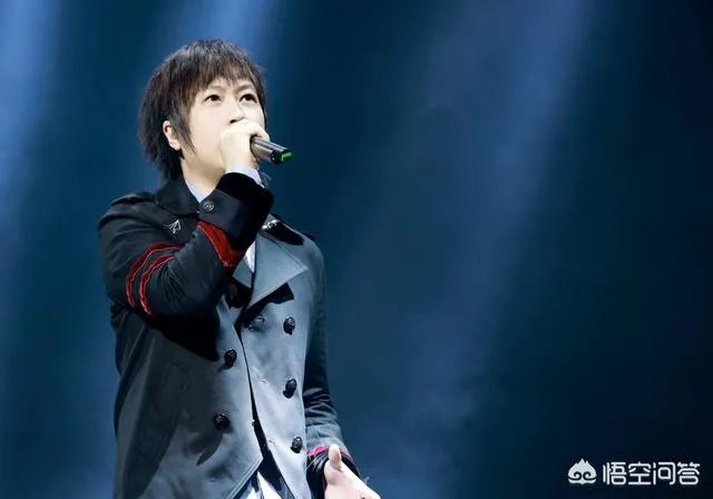 为什么蔡依林会和五月天阿信传绯闻?你觉得他们般配吗?