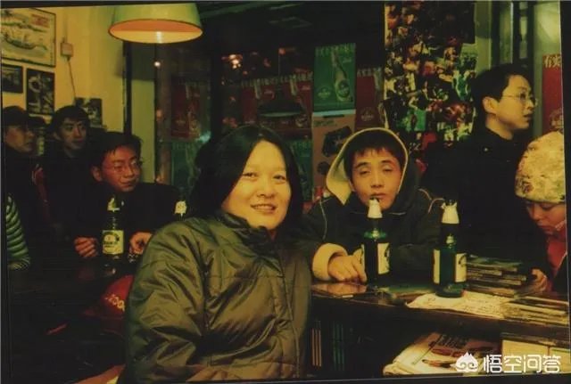 《成都》的小酒馆有什么历史吗?