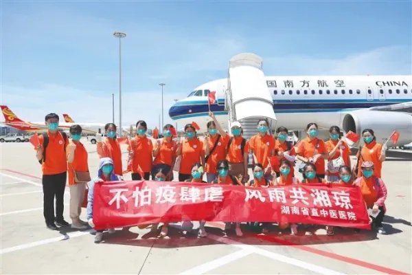 8万游客滞留,三亚实行临时性全域静态管理!什么是静态管理?