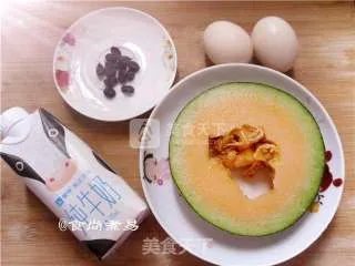 牛奶炖蛋