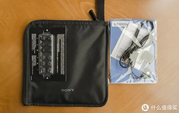 一步到位不后悔:SONY 索尼 WI-1000X无线蓝牙降噪耳机测评