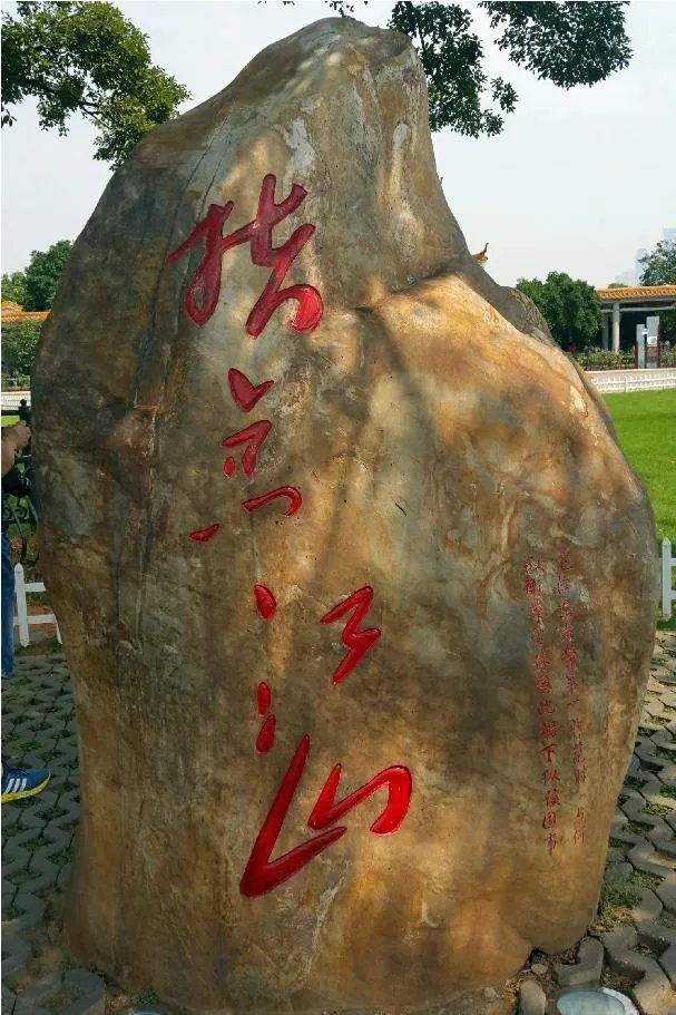 阜南县：三轮车被盗，男子酒后驾车追小偷致两人死亡获刑, 你怎么看？